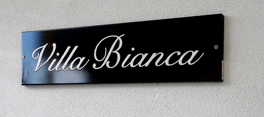Foto Insegna Villa Bianca